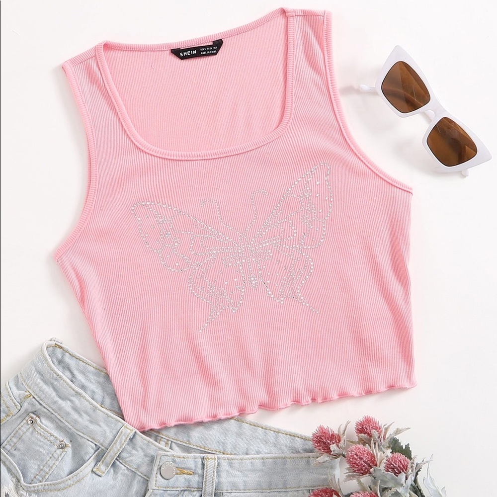 Pink butterfly rib king crop top